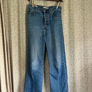 Levi's Ribcage Straight Jeans